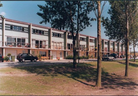 2014-12/143 regenb rw-3.jpg