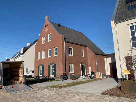 2022-11/1668617665_img-5743-1-