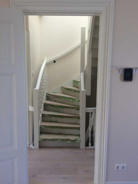 trap naar kapverdieping