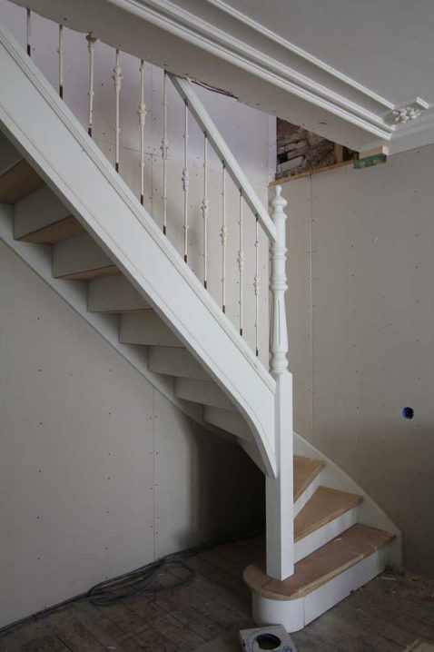 nieuwe trap beg grond