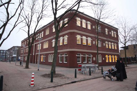 2013-12/mb 2008_12_180072.jpg