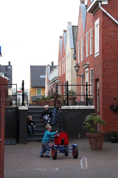 2013-11/mb 2010_03_276644.jpg