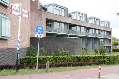 2013-12/mb 2010_05_117787.JPG