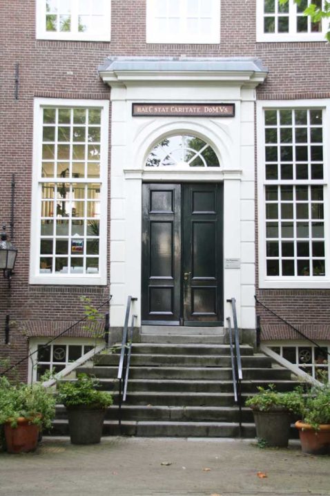 2014-12/mb 2010_09_119999_36.jpg