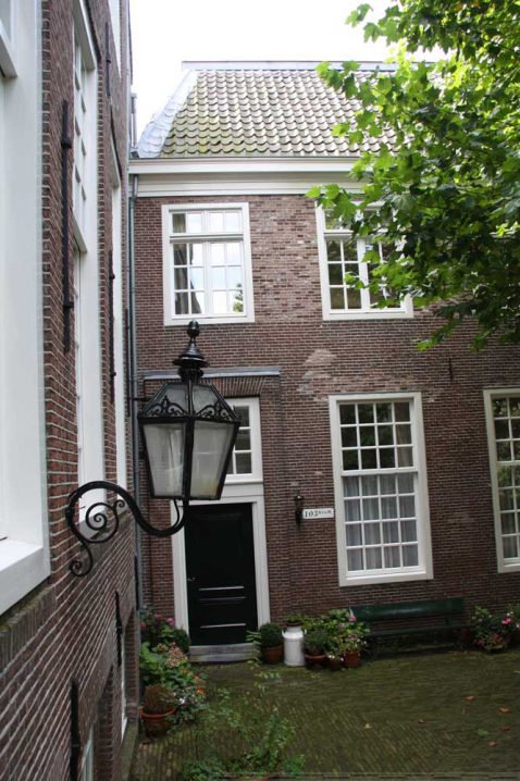 2014-12/mb 2010_09_119999_67.jpg