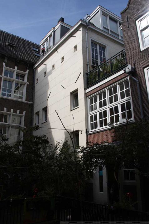 2014-12/mb 2010_09_119999_70.jpg