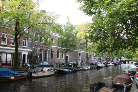 2014-12/mb 2010_09_119999_9.jpg