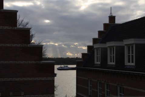 2013-12/mb 2012_11_08 9999_76.jpg