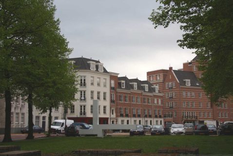 2013-12/mb  bright 2013_05_11 0847.jpg